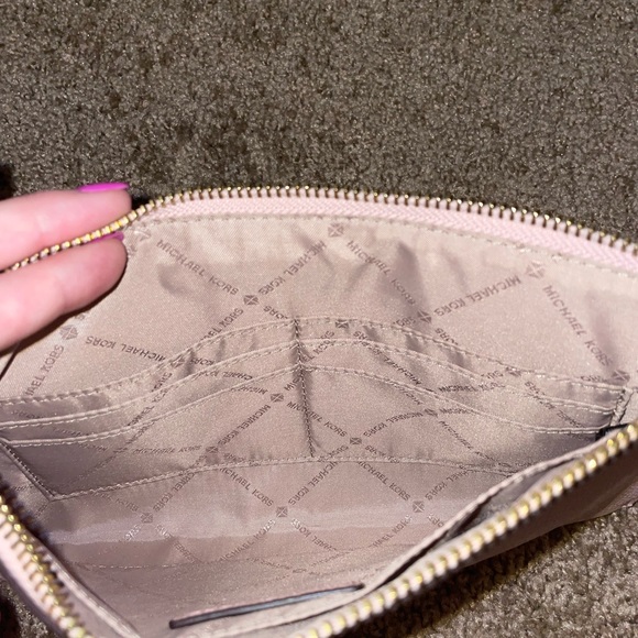 Michael Kors Wristlet Wallet - Light Pink - Picture 4 of 4